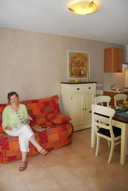 Lagrange Grand Bleu Vacances - Residence La Closerie Barjac  Exterior photo